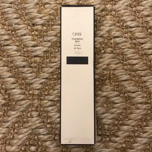 Oribe Foundation Mist